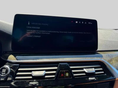 2023 BMW 5 Series — photo 13 view