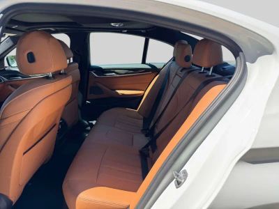 2023 BMW 5 Series — photo 11 view