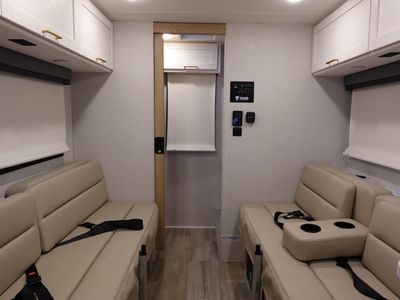 2026 Thor Motor Coach Four Winds - Photo 5