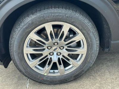 2026 Ford Explorer — detail view