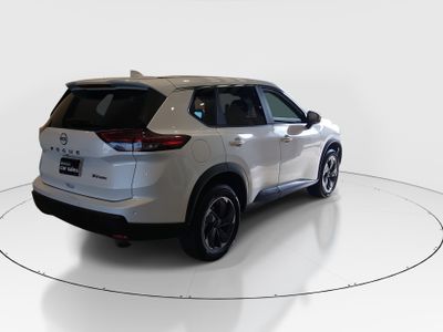 2024 Nissan Rogue — photo 7 view