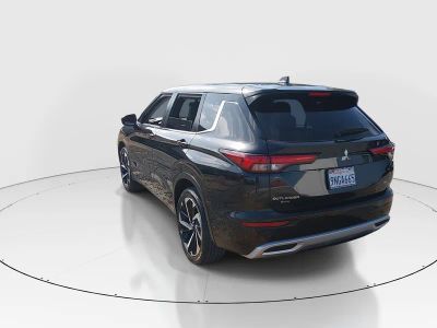 2024 Mitsubishi Outlander - Photo 5