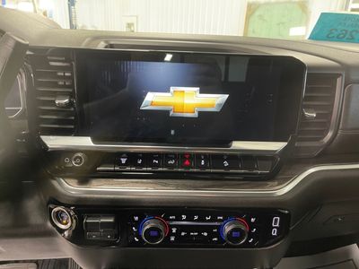 2025 Chevrolet Silverado 3500HD - Photo 11