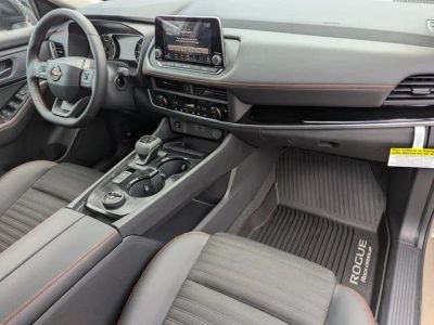 2026 Nissan Rogue — photo 12 view