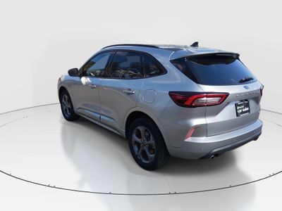 2023 Ford Escape - Photo 5
