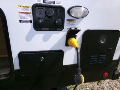 2024 Forest River RV Cherokee Alpha Wolf - Photo 6