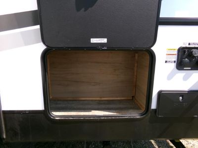 2024 Forest River RV Cherokee Alpha Wolf - Photo 17