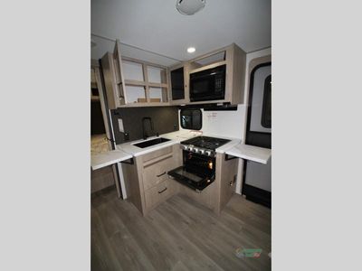 2026 Grand Design Imagine XLS - Photo 23