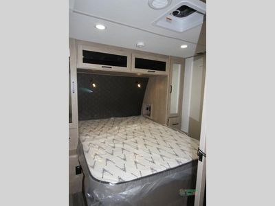 2026 Grand Design Imagine XLS - Photo 13