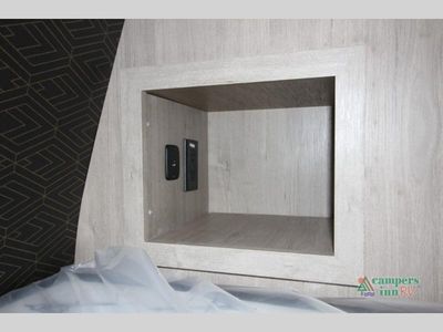 2026 Grand Design Imagine XLS - Photo 17