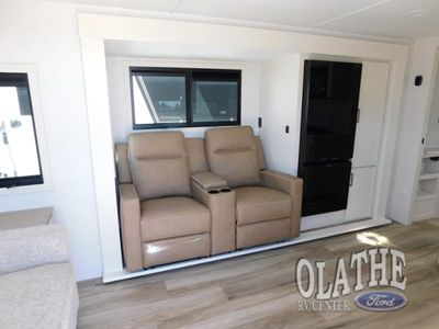 2027 Brinkley Model Ix - Photo 4