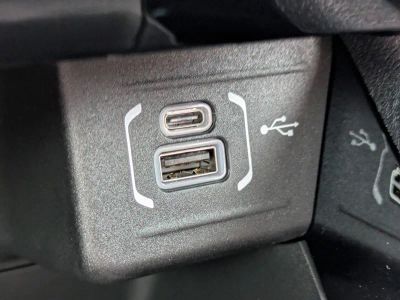 2026 Jeep Compass — photo 19 view