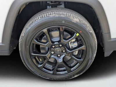 2026 Jeep Compass — photo 9 view