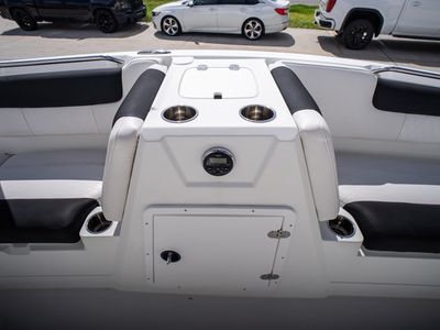 2018 Tahoe 1950 - Photo 6