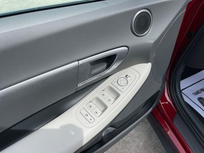 2025 Hyundai Sonata - Photo 13