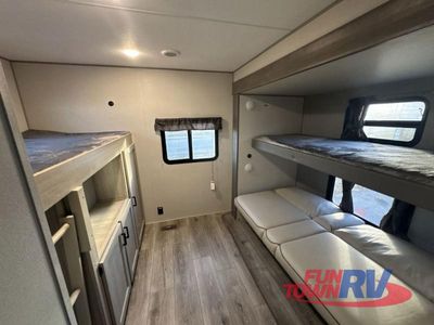 2026 Coachmen RV Catalina Legacy Edition - Photo 43