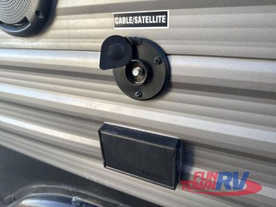 2026 Coachmen RV Catalina Legacy Edition - Photo 14