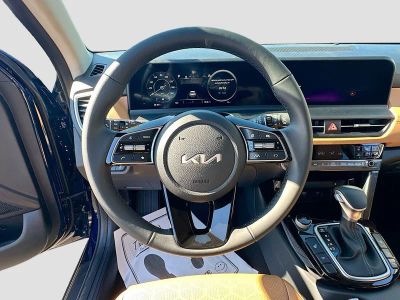 2026 Kia Seltos — photo 11 view