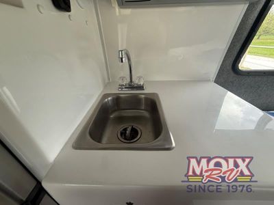 2025 CASITA Deluxe - Photo 13