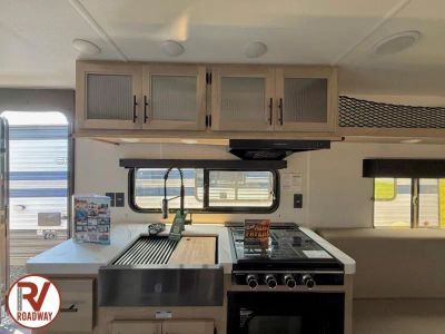 2027 Forest River RV Cherokee Grey Wolf — photo 9 view