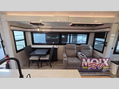 2024 Jayco Pinnacle - Photo 5