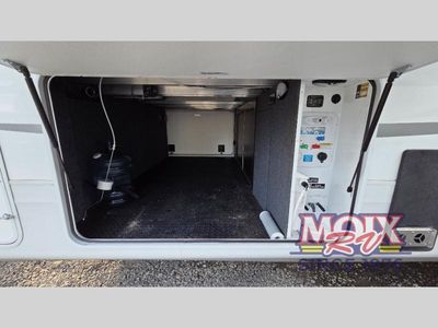 2024 Jayco Pinnacle - Photo 33