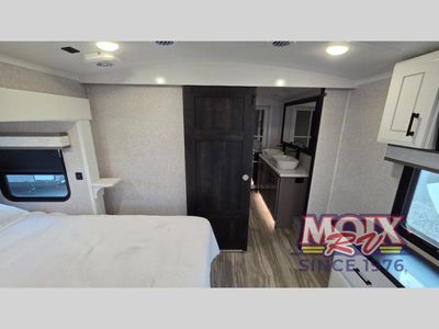 2024 Jayco Pinnacle - Photo 25