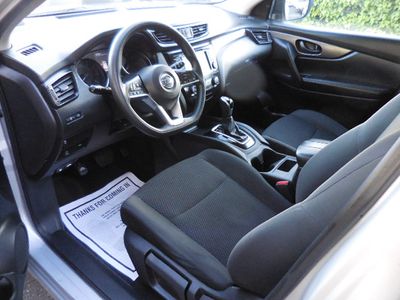 2019 Nissan Rogue - Photo 11