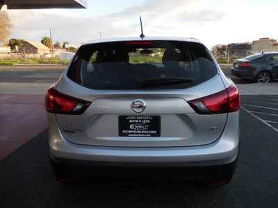 2019 Nissan Rogue - Photo 4