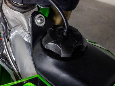 2024 Kawasaki KX450 - Photo 21