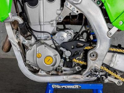 2024 Kawasaki KX450 - Photo 16