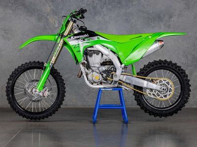 2024 Kawasaki KX450 - Photo 2