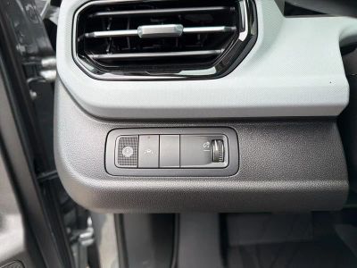 2027 Chevrolet Bolt - Photo 19