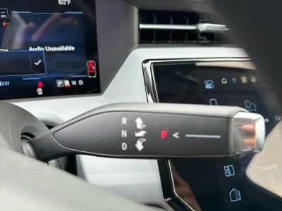 2027 Chevrolet Bolt - Photo 25