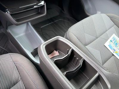 2027 Chevrolet Bolt - Photo 27