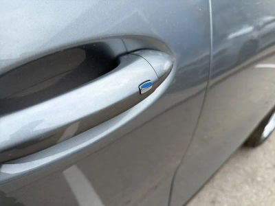 2027 Chevrolet Bolt - Photo 11