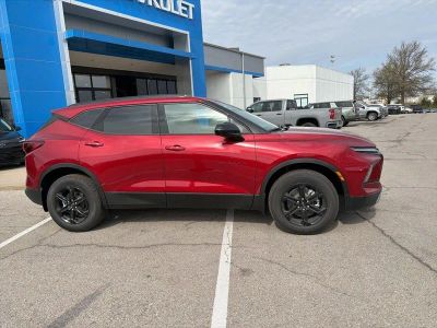 2026 Chevrolet Blazer - Photo 2