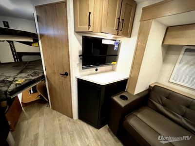 2026 Ember RV Overland - Photo 9
