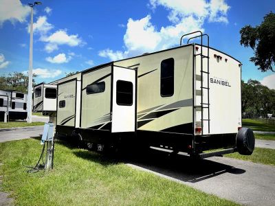 2022 Prime Time Sanibel — rear three-quarter view