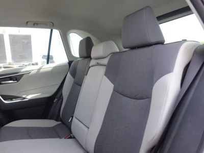 2024 Toyota RAV4 Hybrid - Photo 24