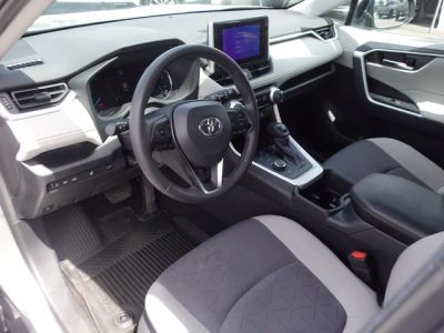 2024 Toyota RAV4 Hybrid - Photo 12