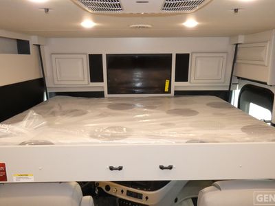 2026 Fleetwood Frontier - Photo 14