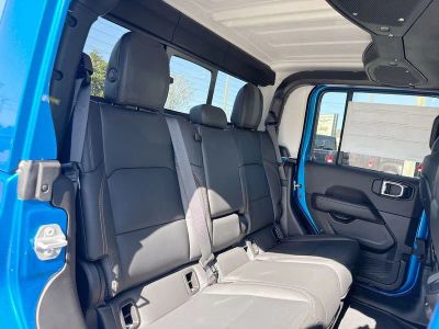 2026 Jeep Gladiator — photo 23 view