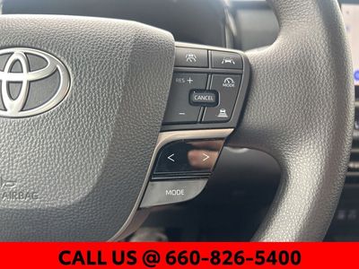 2026 Toyota Camry - Photo 13