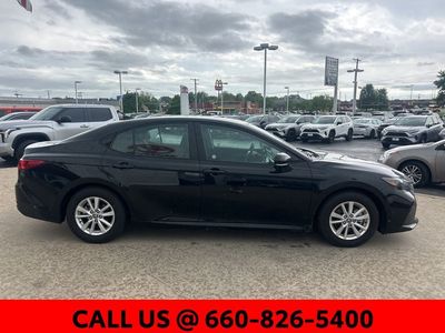 2026 Toyota Camry - Photo 4