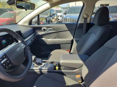 2026 Kia Sportage — photo 8 view