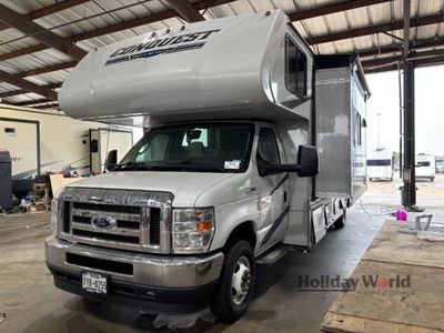 2023 Gulf Stream Conquest Class C - Photo 2