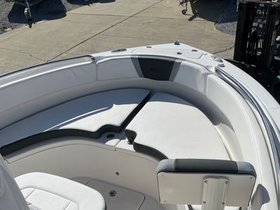 2026 Robalo 222 CC - Photo 17