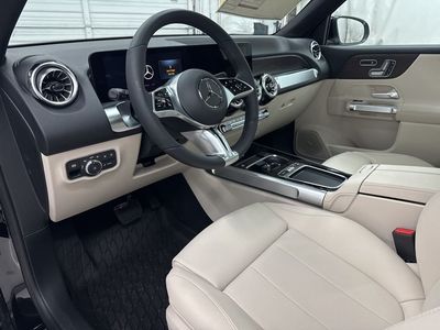 2026 Mercedes-Benz GLB — photo 12 view