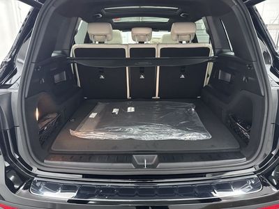 2026 Mercedes-Benz GLB — photo 23 view